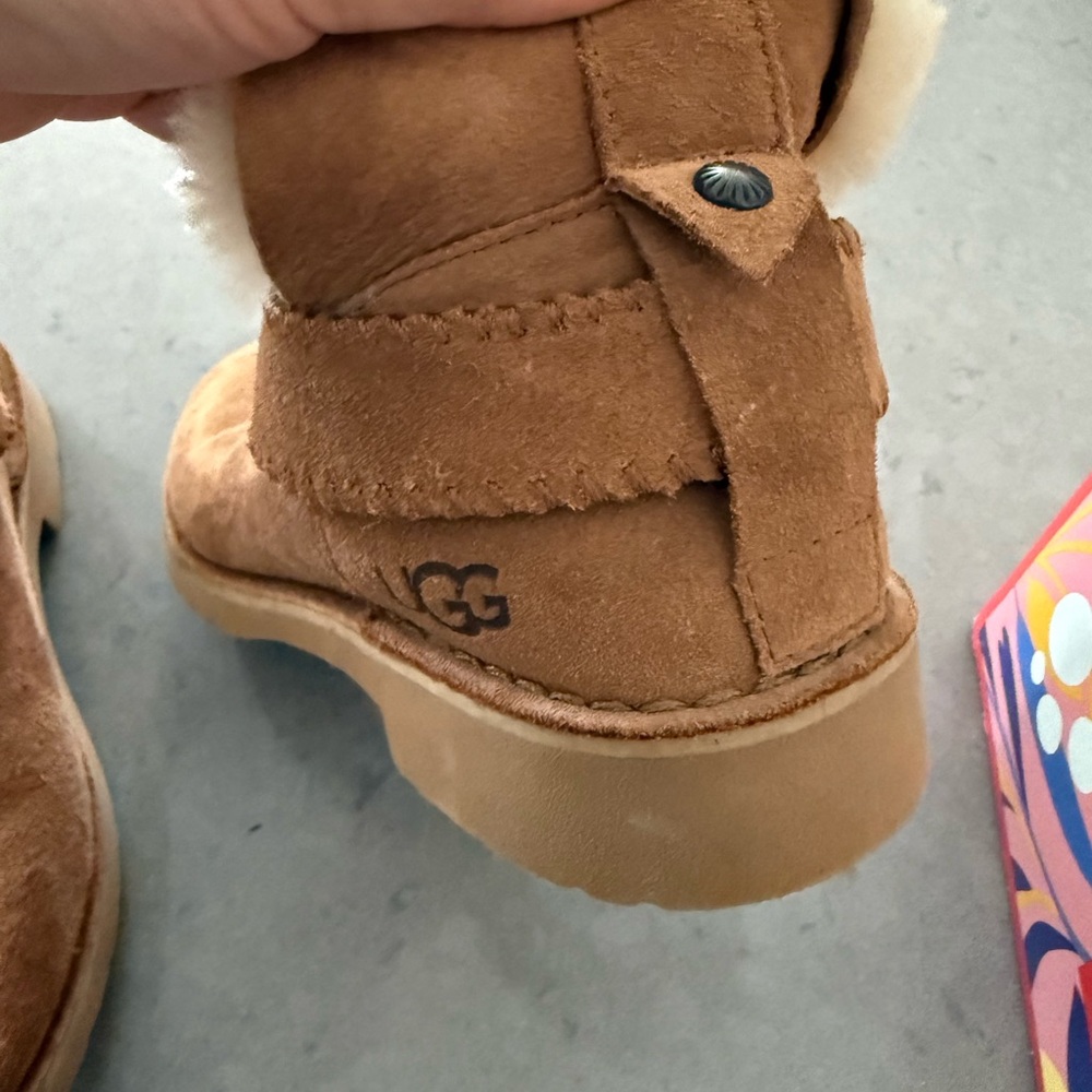 UGG Brown Sheepskin Lined Boots